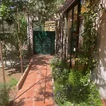Rez-de-jardin De 5 Pieces شقة