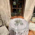 Rez-de-jardin De 5 Pieces * لو كانيت