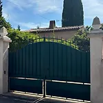Rez-de-jardin De 5 Pieces لو كانيت