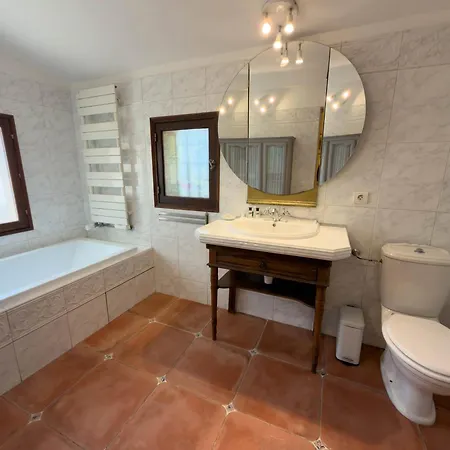 Lägenhet Le Vieux Moulin Rez Jardin Villa *